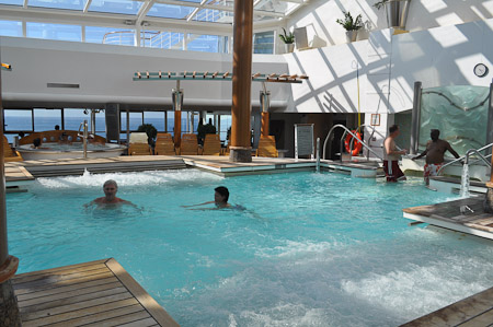 Donderdag 10 november 2011 - Cruisen met de Celebrity Infinity