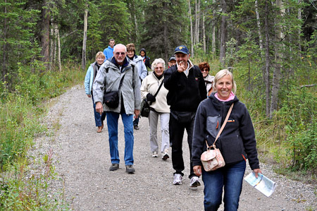 Woensdag 3 augsutus - Na bezoek aan het Visitor Center op weg naar het dorp.