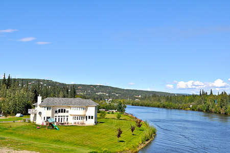 Donderdag 4 augustus - Boottocht op de rivieren Chena en Tanana langs o.a. Het Chena indianendorp.