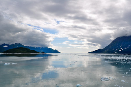 Zaterdag 6 augustus - ...langs de Hubbard Glacier.....