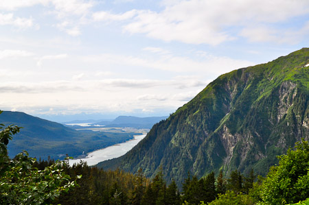 Zondag 7 augustus 2011 - Juneau...Op naar de top van Mount Roberts om een wandeling te maken met prachtig zicht