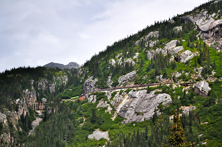 Maandag 8 augustus 2011 - Skagway...In de namiddag genieten we aan boord van de White Pass Senic Railway