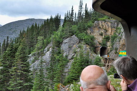 Maandag 8 augustus 2011 - Skagway...In de namiddag genieten we aan boord van de White Pass Senic Railway