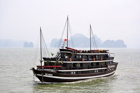 Dinsdag 1 maart 2011 - Ha Long Baai - Vietnam