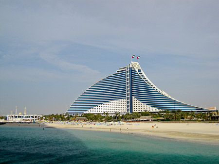 Zondag 13 maart 2011 - Dubai - V.A.E. - het Burj Al Arab... Zeker ook niet slecht!?