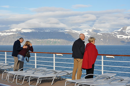 Vrijdag 15 juli 2011 - geweldig mooie  afvaart vanuit Longyearbyen - Spitsbergen...