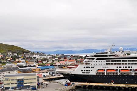 Zondag 17 juli 2011 - Celebrity Constellation verlaat Honningsvag en de Noordkaap